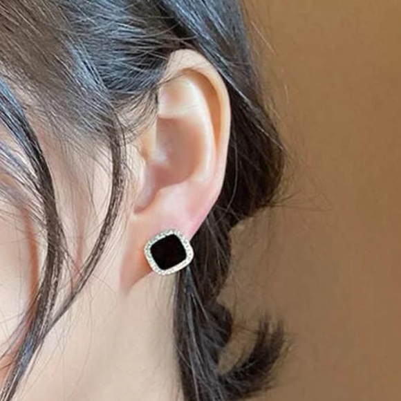 Cubic Zirconia Black Square Earrings - Picture 2 of 4